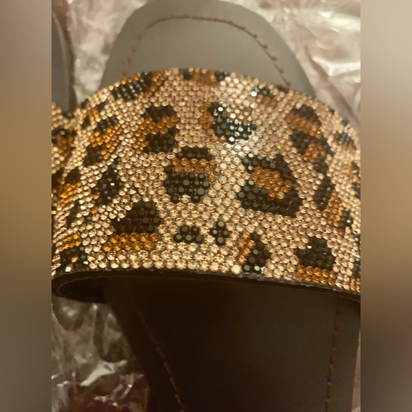 Shoe Republic LA Alise Leopard Womens sandals size 8.5 - Picture 2 of 7